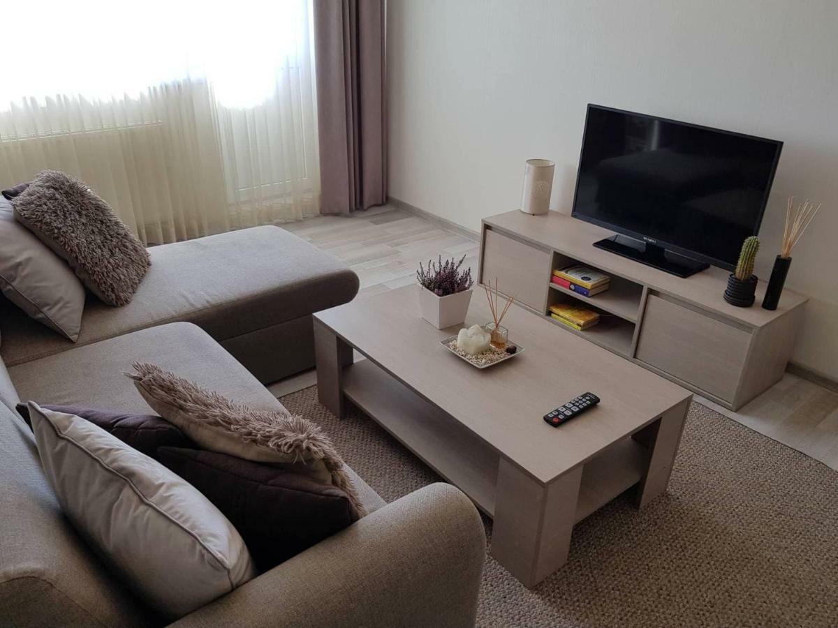 Apartamentai Centras シャウレイ エクステリア 写真